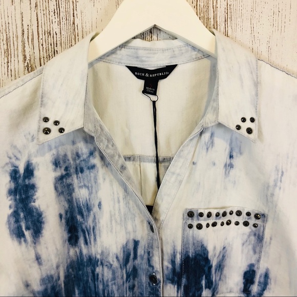 NWT Rock & Republic Embellished Acid Wash Top. - Picture 3 of 8